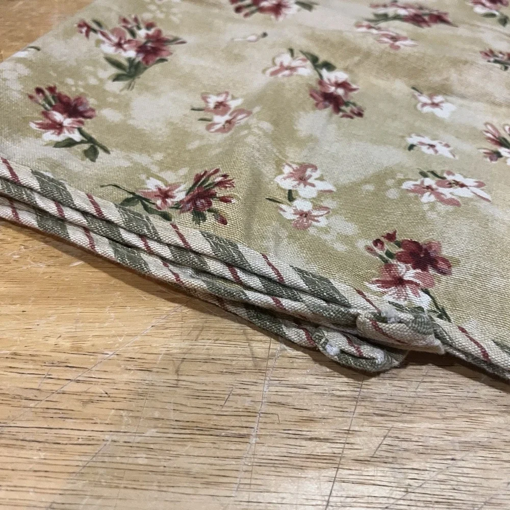 Waverly Fontanelle Floral and Stripe Valance‎ Green Rose on Gold 16x58